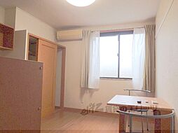 レオパレス亀ヶ窪 106 1階1Kのリビング/ダイニング