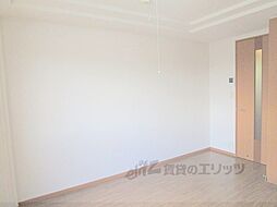 JR山陰本線 八木駅 徒歩7分の賃貸アパート 2階1Kのリビング/ダイニング