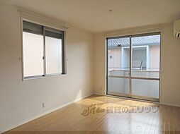 パール篠B 202 2階2LDKのリビング/ダイニング