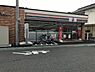 周辺：セブンイレブン馬橋駅東口店（121ｍ）