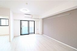 コンフォリア日暮里 102 1階2LDKのリビング/ダイニング