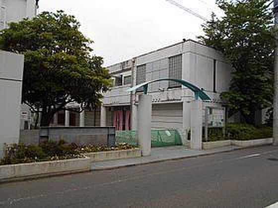 世田谷区立用賀...