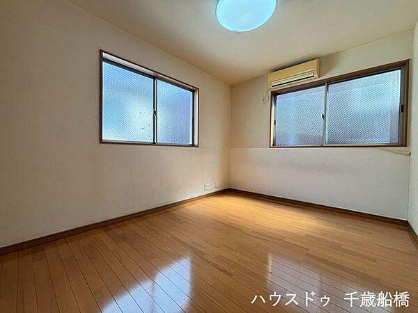 洋室を拡大表示