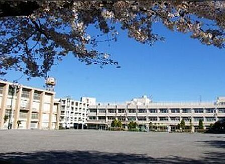 世田谷区立千歳中学校 200m