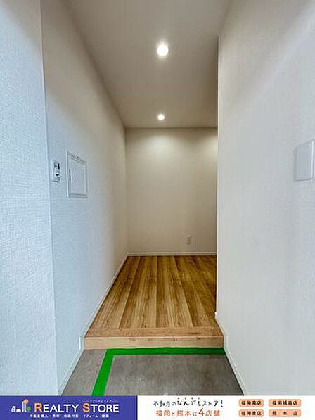 明るく広々した玄関は、帰ってきたときにホッとする空間♪