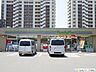 周辺：ファミリーマート福岡香椎照葉四丁目店 徒歩8分。 570m