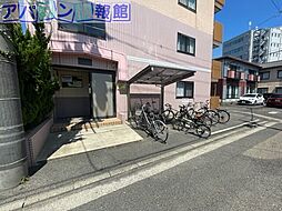 6 / 11