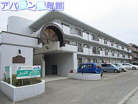 サンテラス天神  ｜ 新潟県新潟市中央区天神尾1丁目9-11（賃貸マンション1LDK・3階・43.20㎡） その1