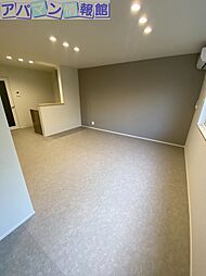 Maison de Rich 1階ワンルームのリビング/ダイニング