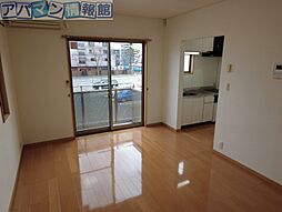 パピュラA 1階ワンルームのリビング/ダイニング