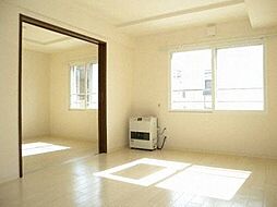 ロワ・クラッセ 4階2LDKのリビング/ダイニング