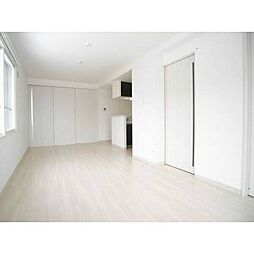 REGOLITH N2(レゴリスN2) 3階2LDKのリビング/ダイニング