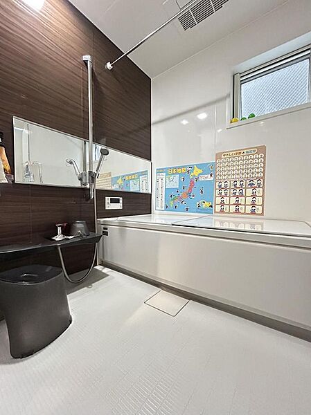 浴室を拡大表示