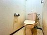 トイレ：≪トイレ≫災害時でも安心のタンク付きトイレです。