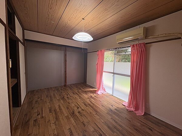 室内を拡大表示