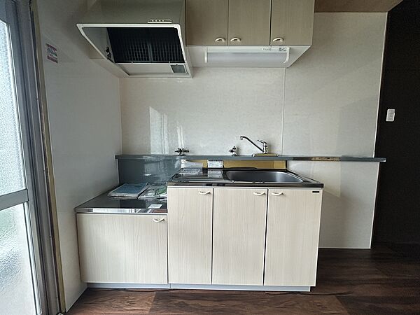 キッチンを拡大表示