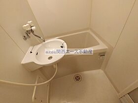 レオパレスCOMFORT 201 ｜ 大阪府大東市灰塚4丁目（賃貸アパート1K・2階・22.35㎡） その18