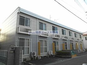 レオパレス金岡  ｜ 大阪府東大阪市金岡3丁目（賃貸マンション1K・1階・23.18㎡） その1