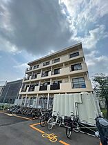 ベルビュー松田  ｜ 大阪府東大阪市西堤楠町2丁目（賃貸マンション2LDK・3階・43.00㎡） その1