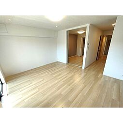 コンフォーティア中洲IV　A棟 2階1LDKのリビング/ダイニング