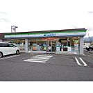 コンビニ「ファミリーマート諏訪インター店まで379ｍ」