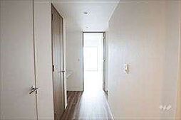 玄関［2025年10月31日撮影］