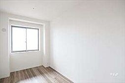 南側洋室5.5帖［2025年10月31日撮影］