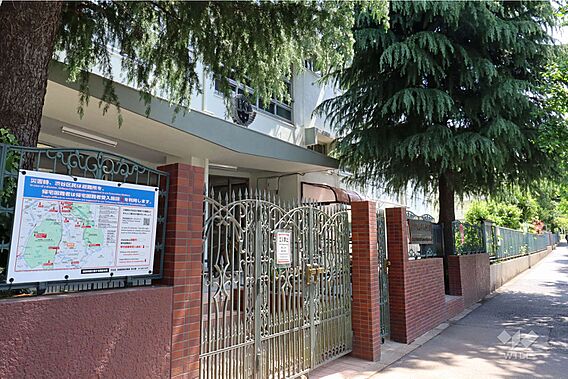 原宿外苑中学校...