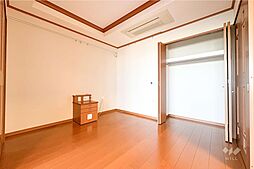 寝室の画像