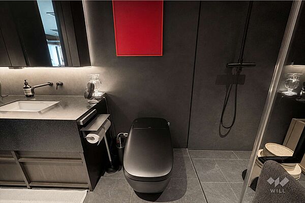 トイレを拡大表示