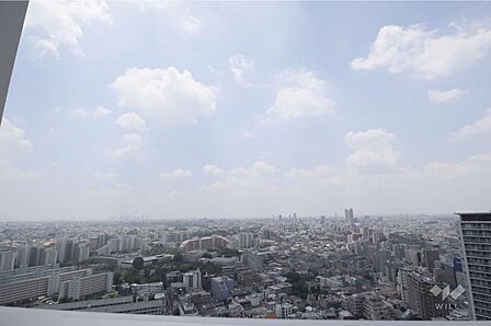 バルコニーからの眺め(南方向)