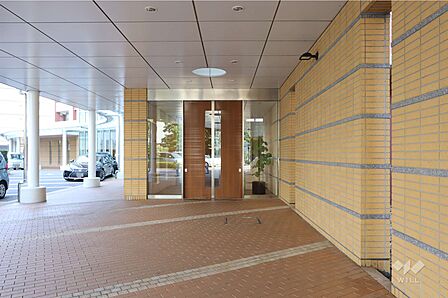 エントランスアプローチ