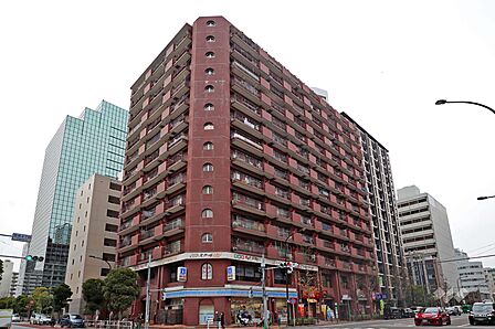 グランドパレス田町の外観（南東側から）