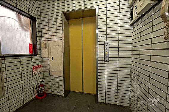 エレベーター