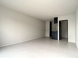 LAZO -E-(ラソ) E1 1階2LDKのリビング/ダイニング