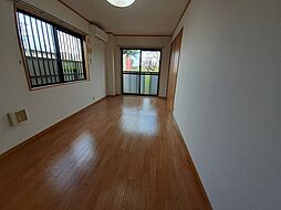 セレーノ 102 1階1Kのリビング/ダイニング