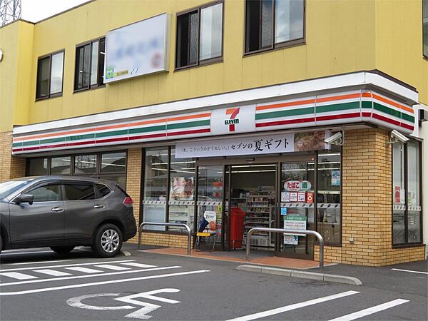 画像15:セブンイレブン 草加吉町2丁目店（420m）