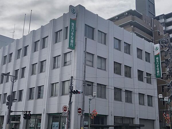 画像17:埼玉りそな銀行 草加支店（184m）