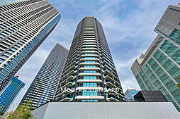 ■　外観　■　晴海エリアのランドマークとなるような存在感のあるデザインです。