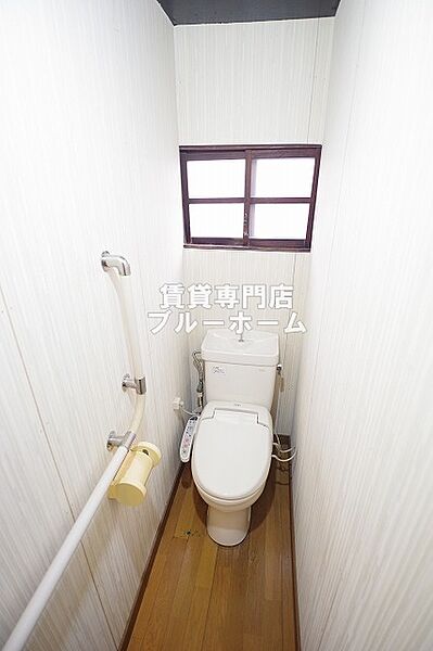 画像7:温水洗浄便座付きのトイレです！