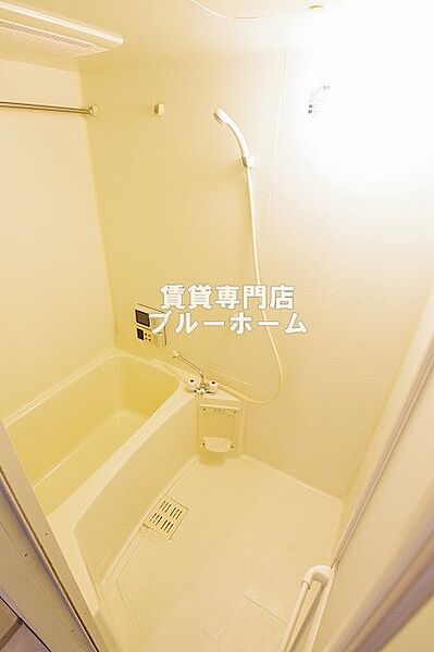画像6:浴室乾燥機付きのお風呂！