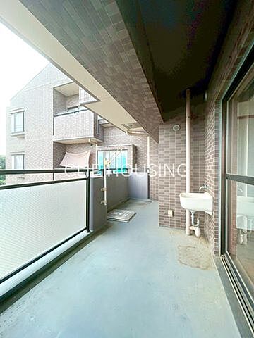 バルコニー ドラゴンマンション多摩学園都市伍番館 10階/-