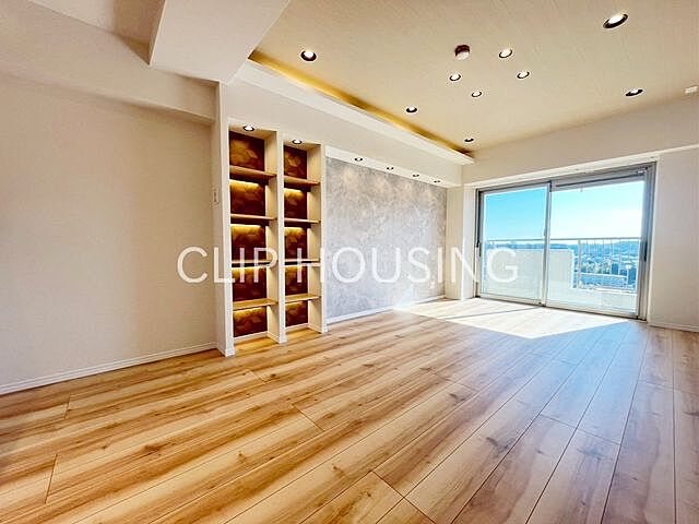 リビング/ダイニング 八王子市初沢町