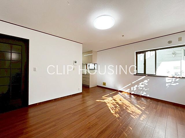 リビング/ダイニング 日野市東豊田4丁目