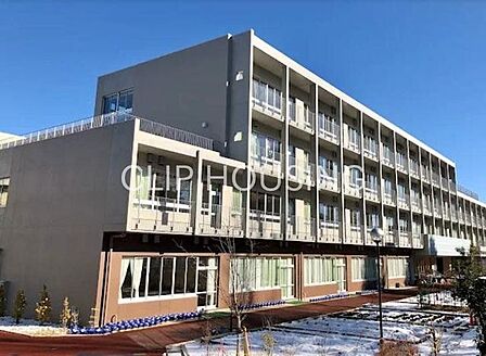 八王子市立いずみの森義務教育学校 徒歩16分。 1250m