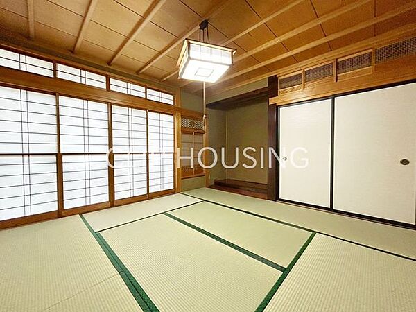室内