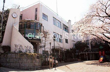 幼保連携型認定こども園敬愛こども園 徒歩6分。 460m