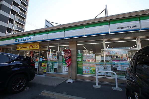 画像19:ファミリーマート　昭和鶴舞二丁目店