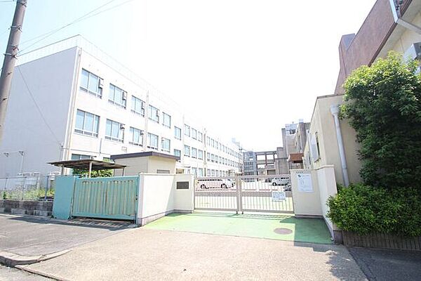 画像14:名古屋市立千鳥小学校