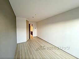 KIZUNA RESIDENCE伊勢田駅前 1階1Kのリビング/ダイニング